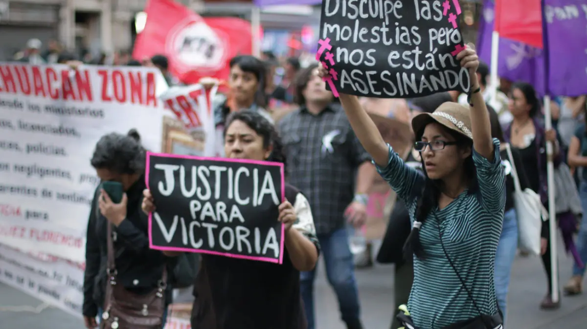 ROBERTO HERNANDEZ-Marcha feminicidios (6)